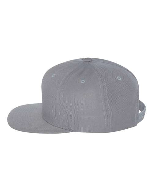 YP CLASSICS FLAT BILL SNAPBACK HAT