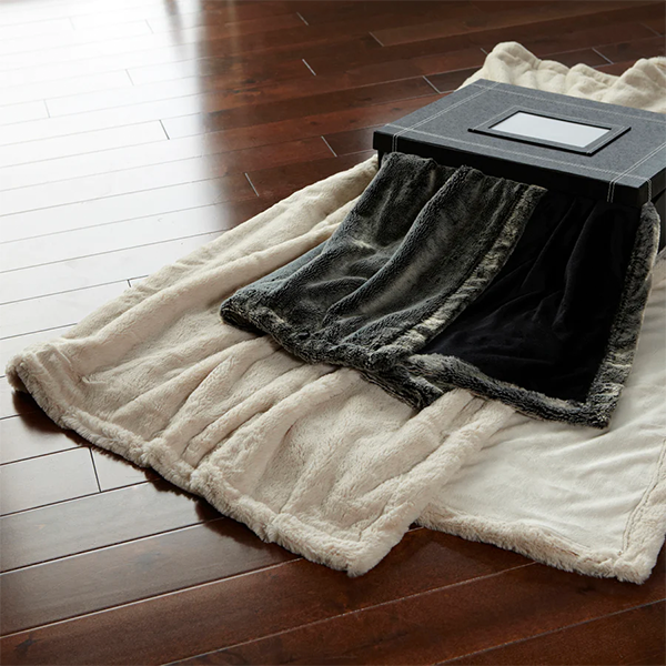 VELVAFUR FAUX FUR THROW BLANKET