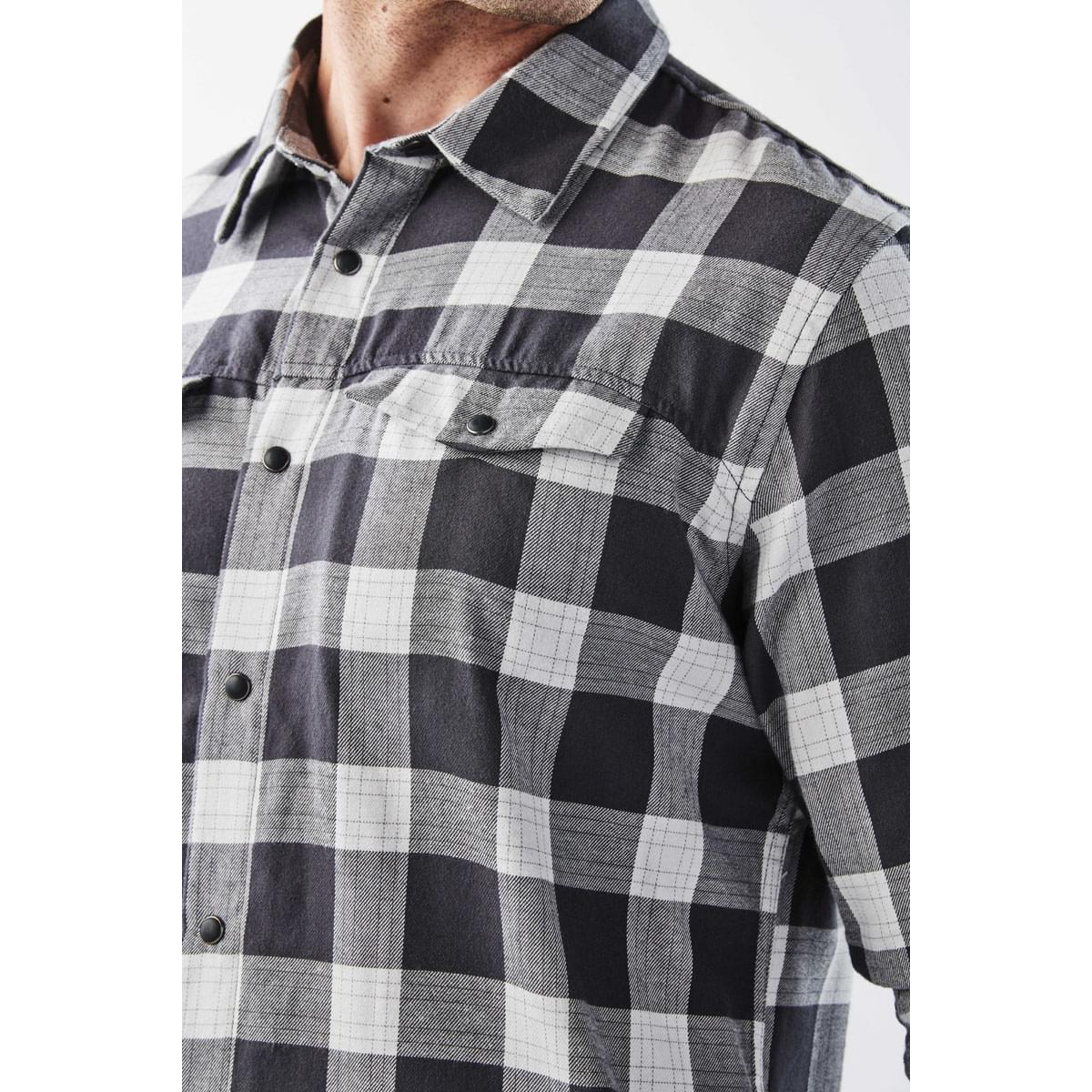 STORMTECH MEN'S LOGAN SNAP FRONT PLAID SHIRT