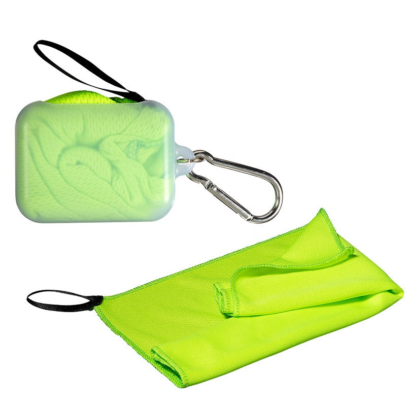 COOLING TOWEL IN CARABINER CASE