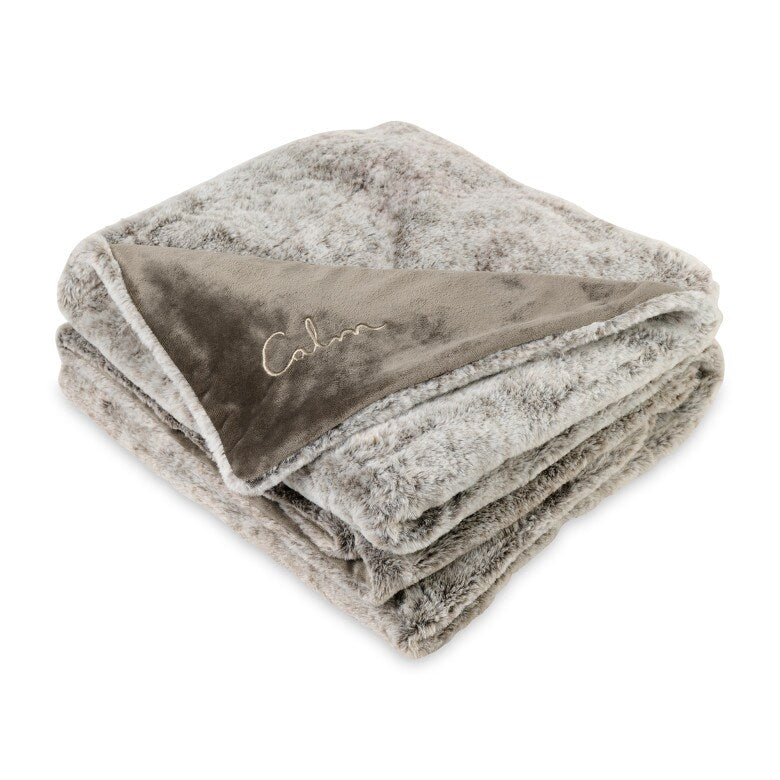 LUXE FAUX FUR THROW BLANKET